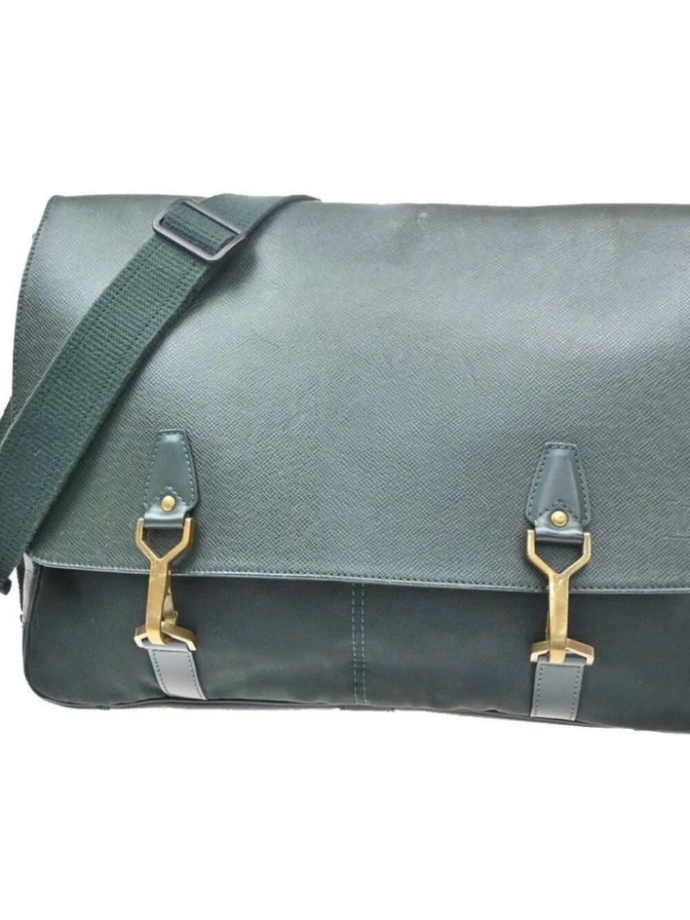 LOUIS VUITTON LV Dersou Shoulder Bag Taiga Leather Green France M30164 37KD101